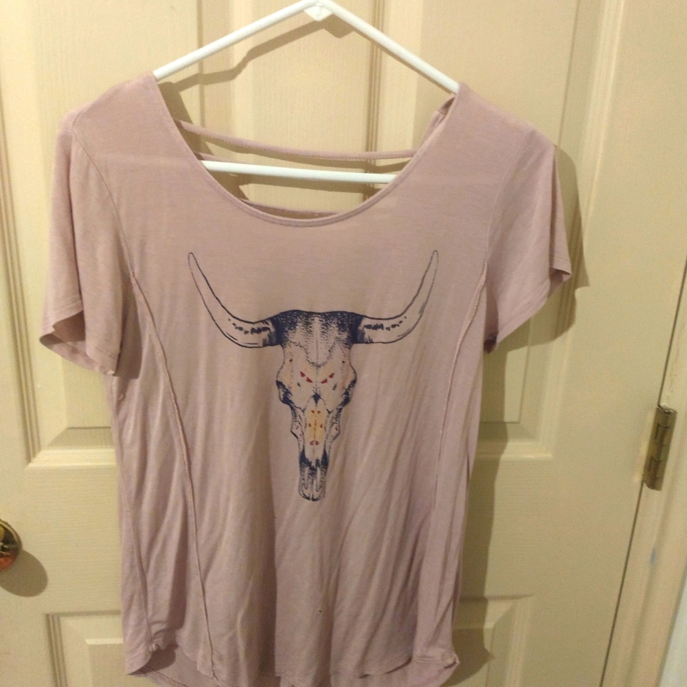 super cute shirt!
